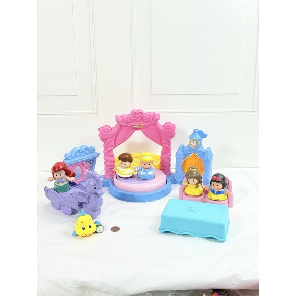 Little People Disney Princess Cinderella's Ball Playset W/figures & Throne Table - Picture 1 of 10